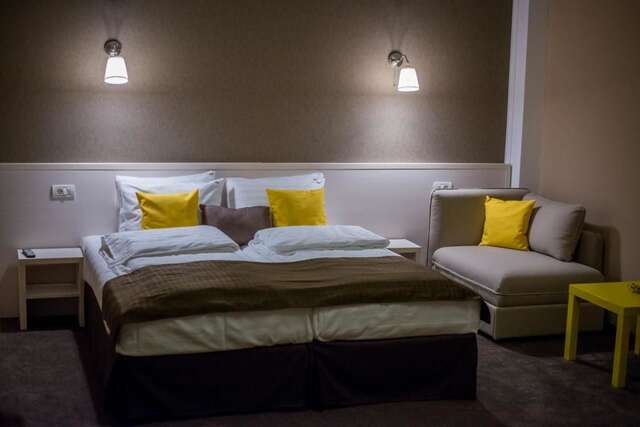Гостевой дом Pensiunea Holiday Villa Брашов-35